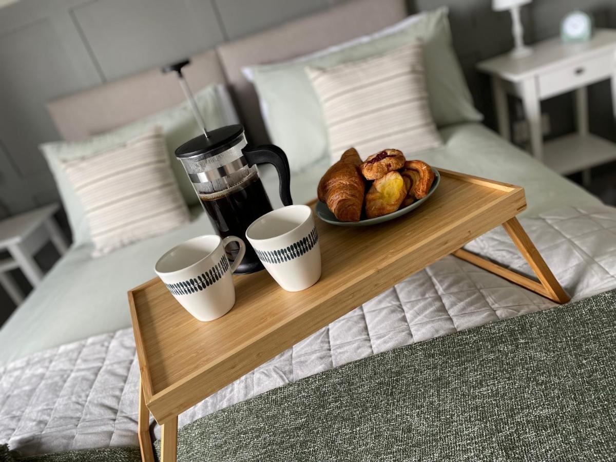 Lovely Flat Set In Parish Boundary Of Instowアパートメント エクステリア 写真